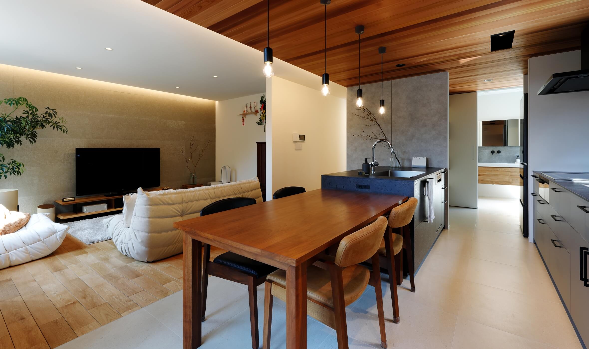 ひかり工務店  AKARI